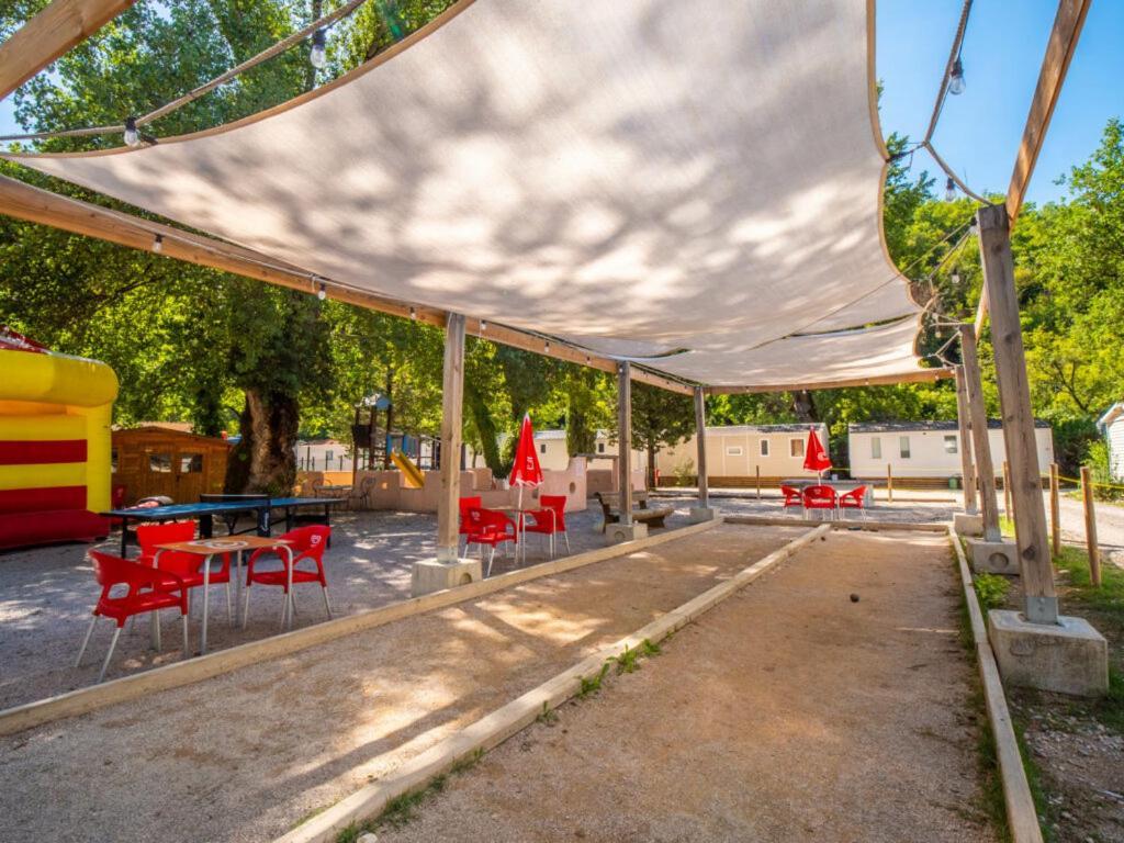 טורט-סור-לו Camping Hotel Les Rives Du Loup מראה חיצוני תמונה