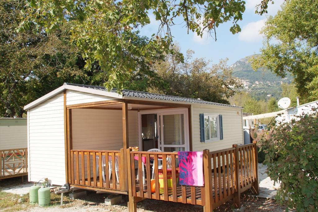 טורט-סור-לו Camping Hotel Les Rives Du Loup מראה חיצוני תמונה